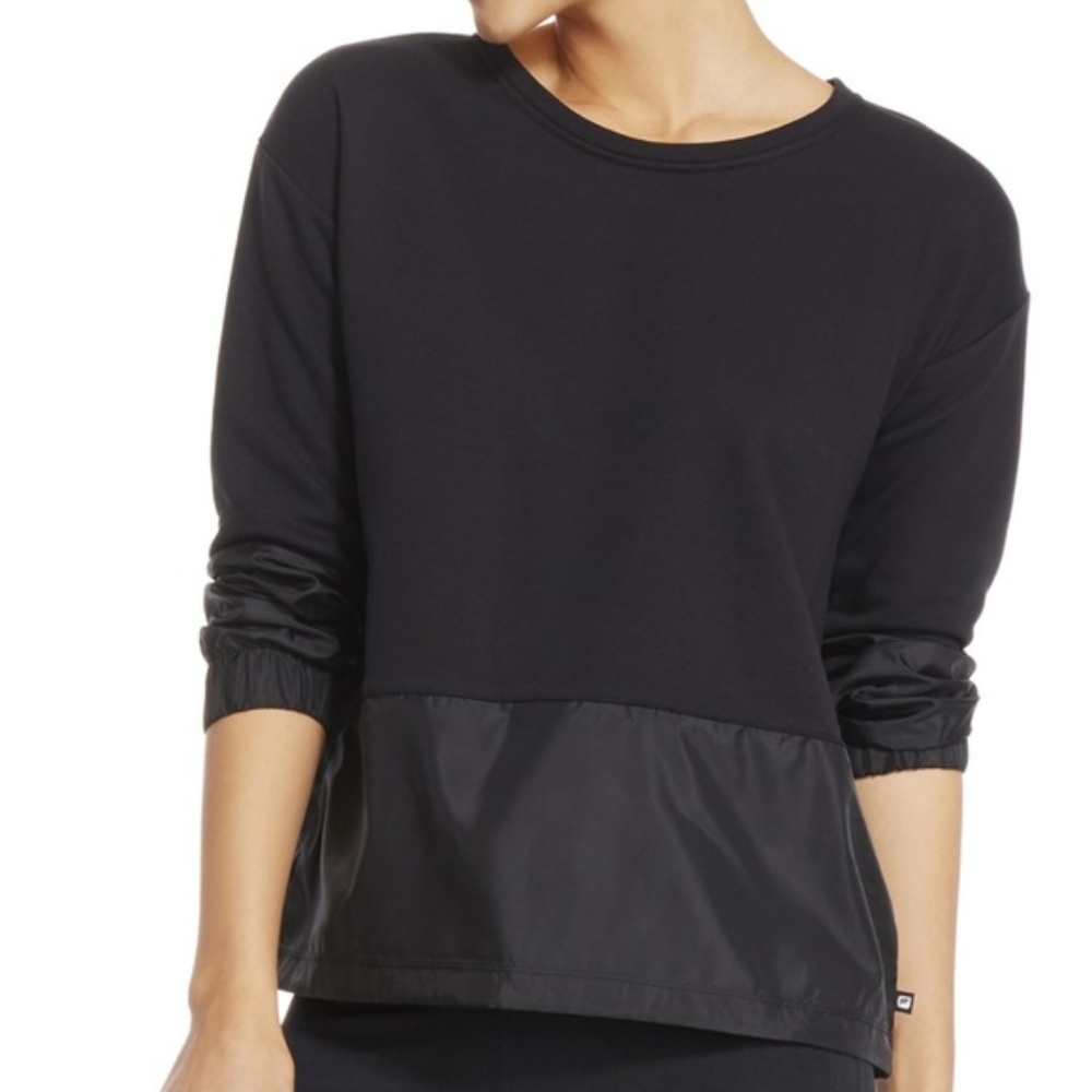 ☀️3/$25 Fabletics Windhaven Black Pullover Sweatshirt
